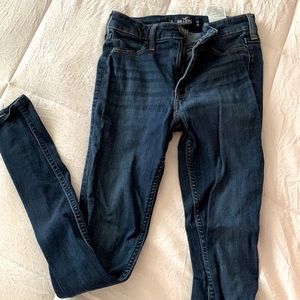 Hollister skinny jeans